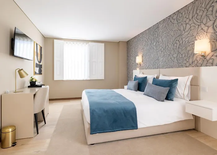 Stella מלון בראגה